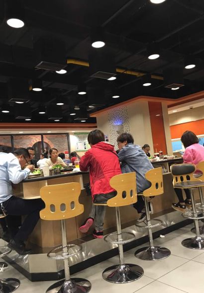 呷哺呷哺(保定茂業百貨店)