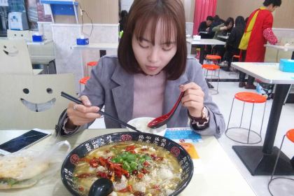 森山老坛酸菜鱼(大学城小区店)
