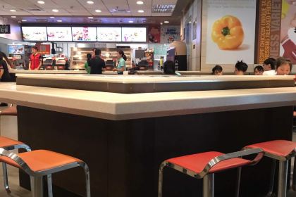 肯德基(全椒敬梓店)