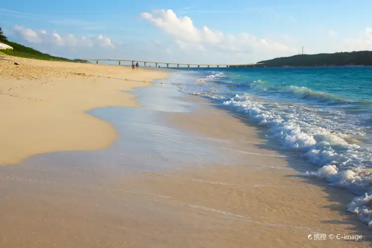 Các khách sạn gần Yonaha Maehama Beach