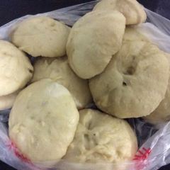 绕赛老字号包子店 User Photo