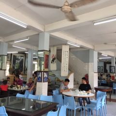 Lung Wah Tea House 여행 사진