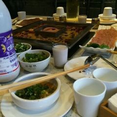 土巴碗火锅庭院(香飘飘店) User Photo