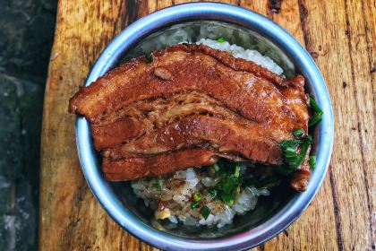 Lao Ye Braised Pork with Steamed Glutinous Rice