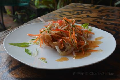 Living Room Cafe Bar & Gallery