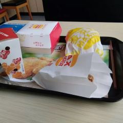 麦克思汉堡(朔州市燕来店) User Photo