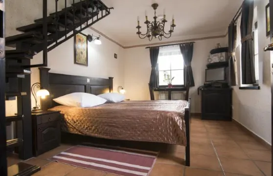 黑色男爵高級旅館