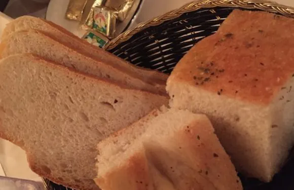 The Como Restaurant and Lounge