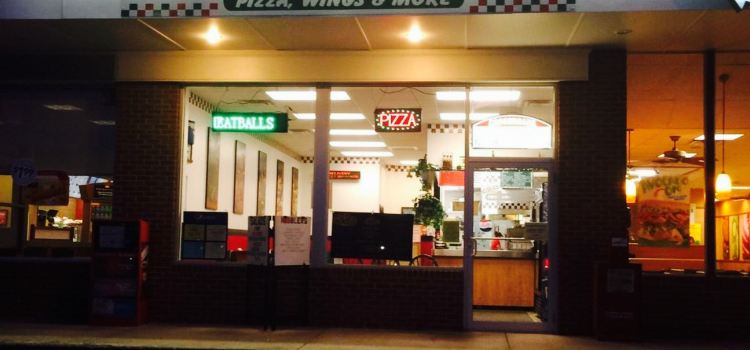 Crossroads Pizza Wings & More