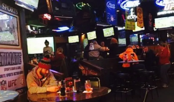 Ultimate Sports Bar & Grill