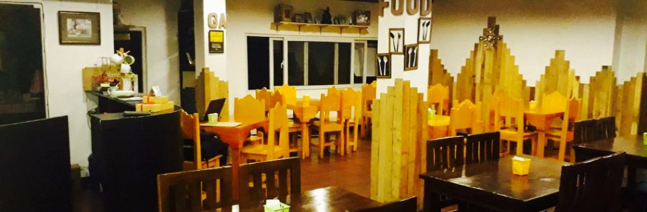 Raduno Cafe and Resto