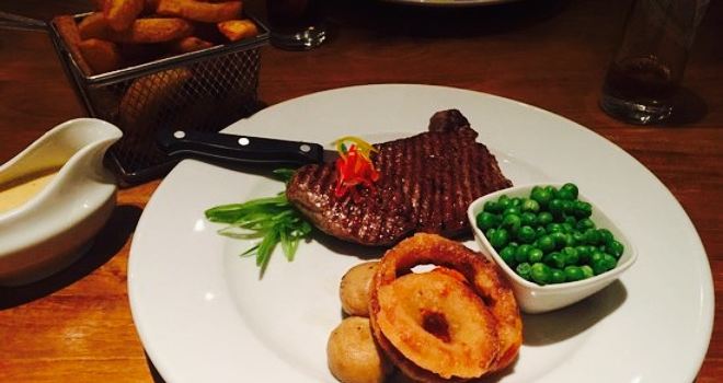 Barringtons Pub and Dining