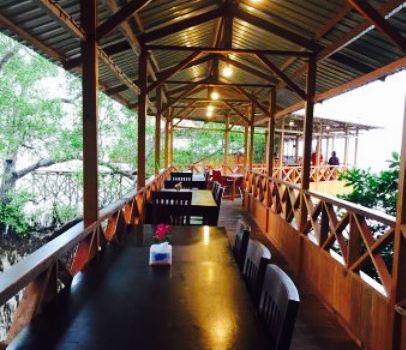 Lateri Beach Resto