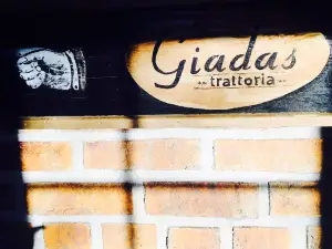 Giadas Trattoria