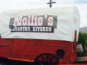 Mollies Kountry Kitchen