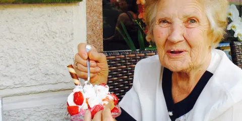 Cafè Gelateria Mezzaluna