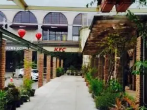 KFC-Paris Van Java
