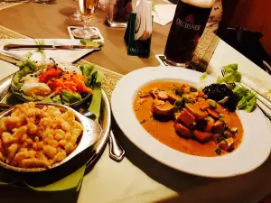 Urlaubs Weinstuben