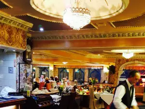 Palace Balti & Tandoori Restaurant