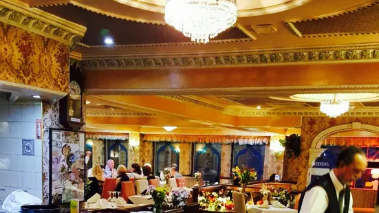 Palace Balti & Tandoori Restaurant