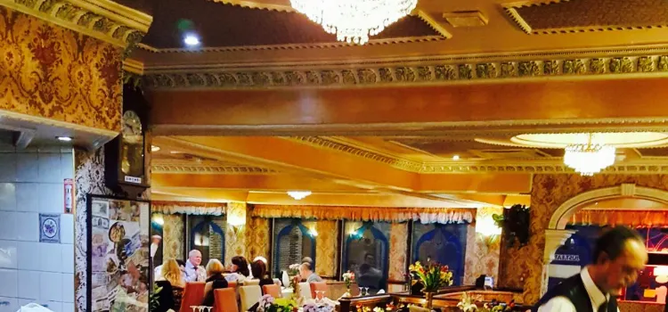 Palace Balti & Tandoori Restaurant