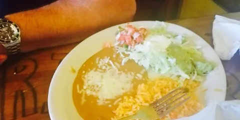 Los Parrilleros Mexican Grille