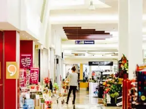 Richmond Mall - Food Court