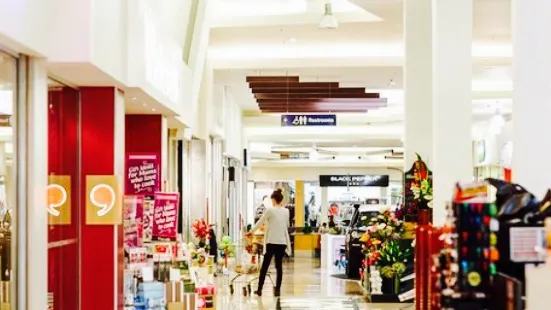 Richmond Mall - Food Court