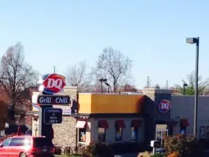 Dairy Queen Grill & Chill