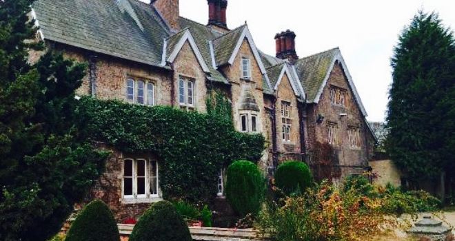 Parsonage Country House