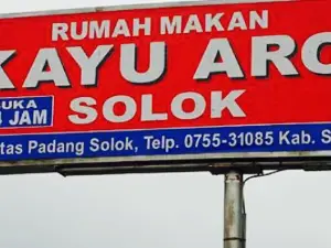 Rumah Makan Kayu Aro