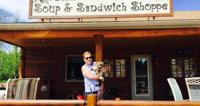 Pine Cone Soup & Sandwich Cafe