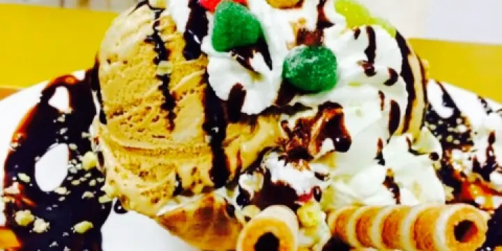 Pizzeria Mediterráneo-Gelateria