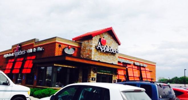 Applebees brownsburg in