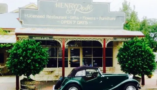 Henry and Rose Cafe