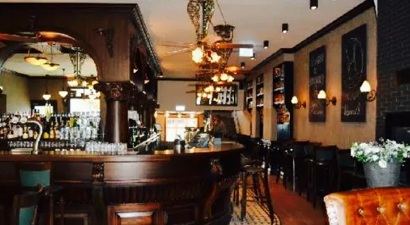 Havnelageret Gastropub