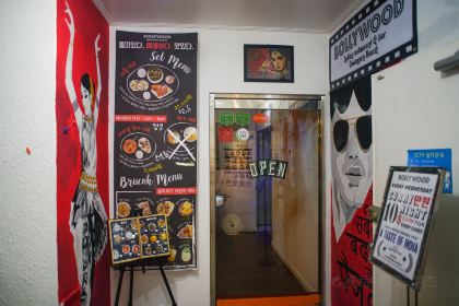 Bollywood Indian Restaurant & Bar