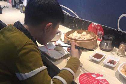 晓艾生煎(万达店)