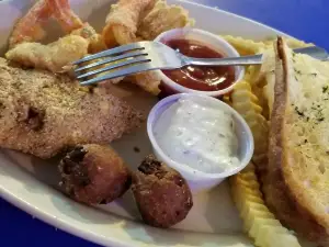 Pacific Star Restaurant & Oyster Bar - Austin