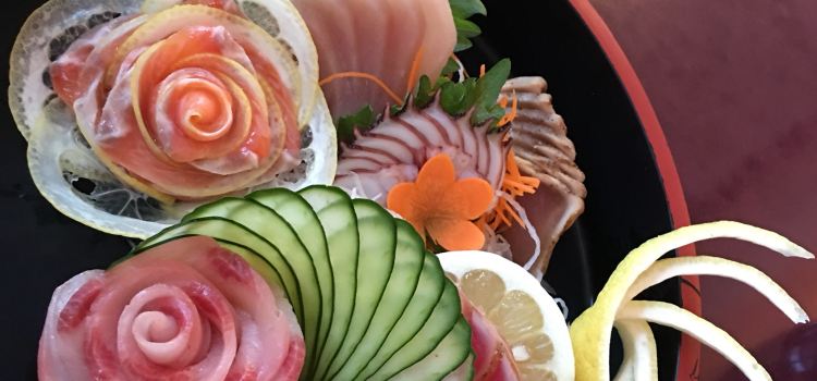 Tomos Japanese Resturant