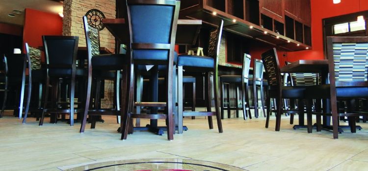 Bistro 83
