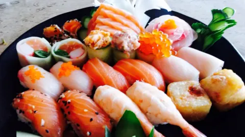 Hachi Steak Sushi in 아마조나스