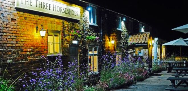 The Three Horseshoes