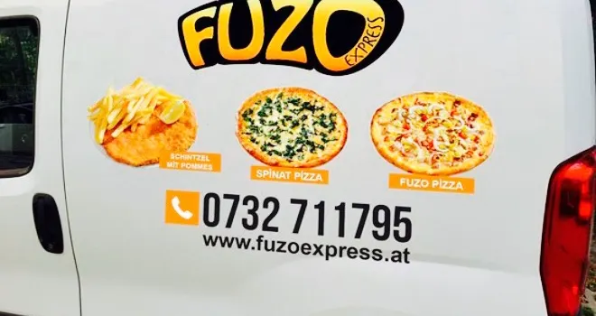 fuzo Pizza kebap Schnitzel salat