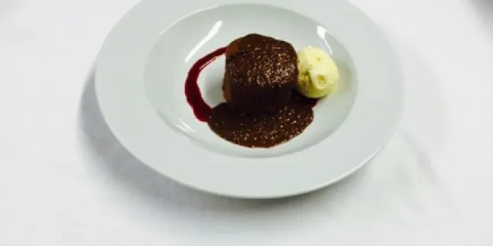 Fox's Lair Bar & Restaurant