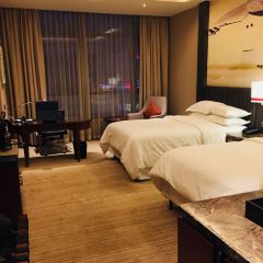 GANG HUI XI LAI DENG JIU DIAN CHENG YAN CAN TING ảnh của người dùng