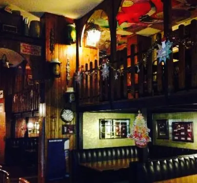 SirMclean Irish Pub