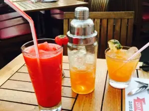TGI Fridays Cyprus - The Mall of Cyprus