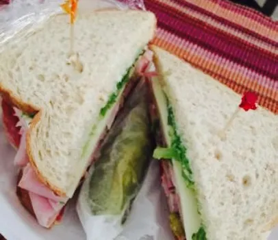 Harvey's Sandwich & Salads