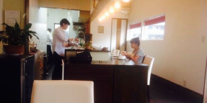 what we want TAKIBIDAIMITAINATABLE ナラ Hi ! Did someone has tried the takkyubin service to ship their